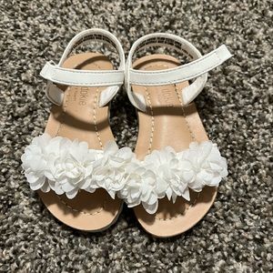 Okie dokie size 6 toddler sandals